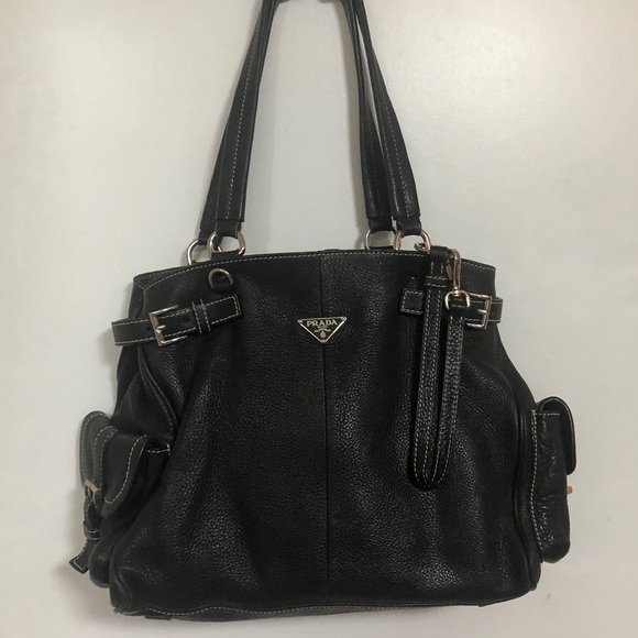 Prada handbag - Picture 1 of 4